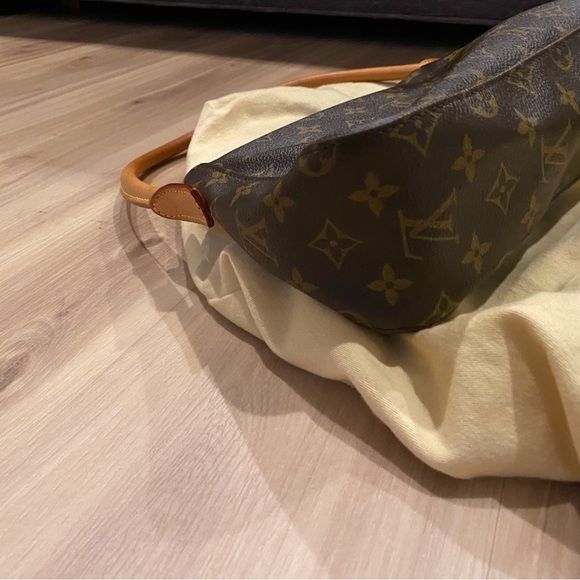 Authentic Louis Vuitton Looping Cloth Handbag - Picture 6 of 8